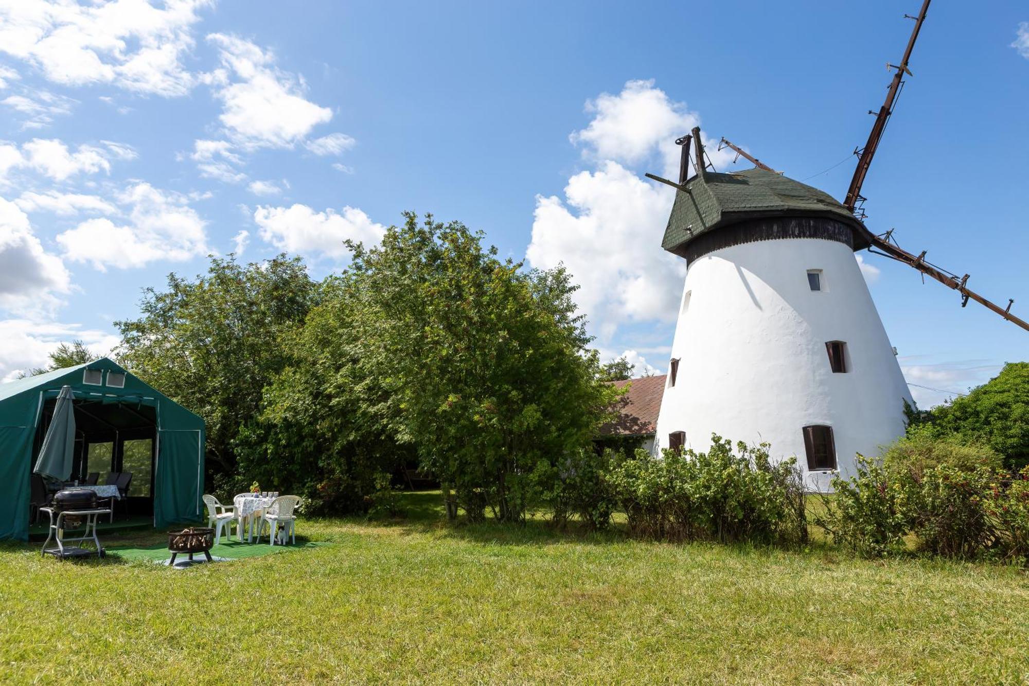 Windmill Vacation Home In Ledzin Near Baltic Sea Нєхоже Номер фото